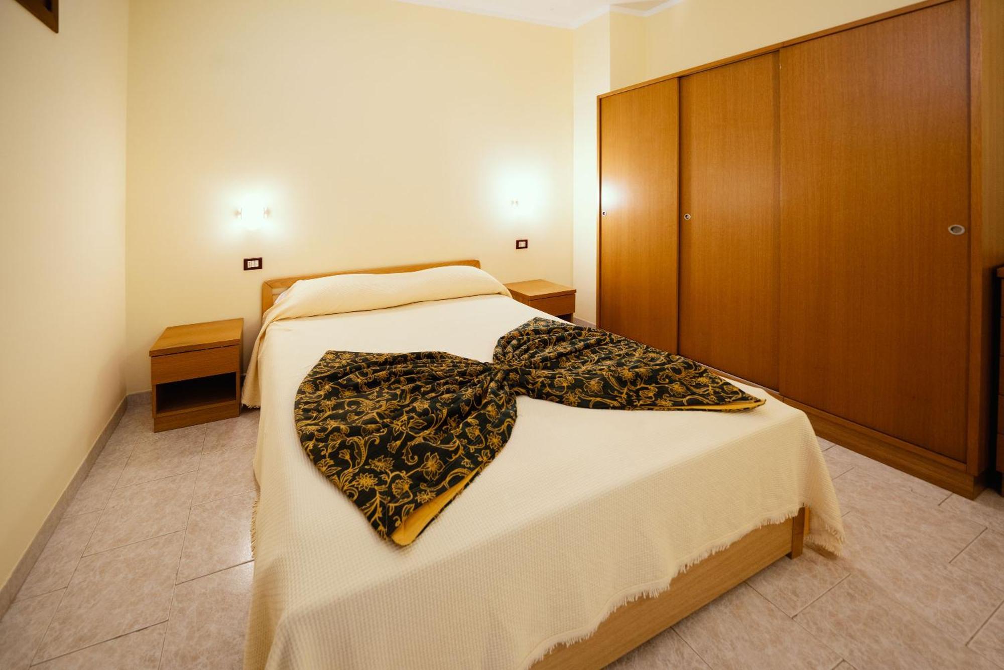 Hotel Residence Campi Tremosine ภายนอก รูปภาพ