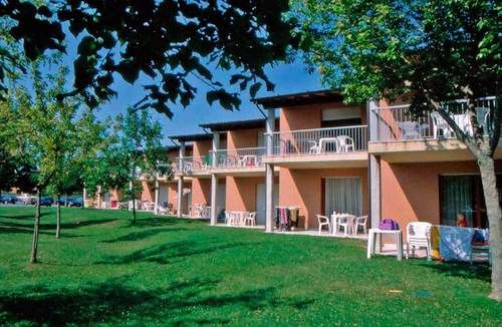 Hotel Residence Campi Tremosine ภายนอก รูปภาพ
